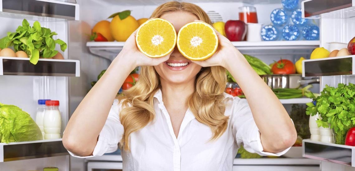 مکمل های حاوی لوتئین برای سلامت شبکیه چشم بهبود سلامت پوست