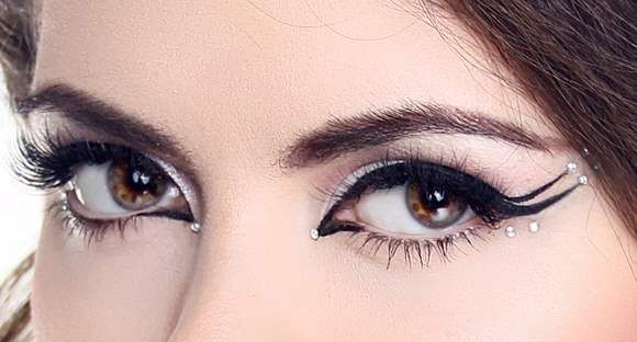 خط چشم گرافیکی و خلاقانه خط چشم گرافیکی و خلاقانه