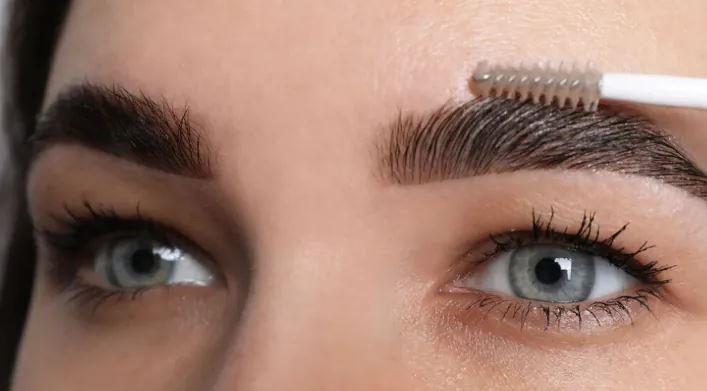 چگونه ژل ابرو درست کنیم؟