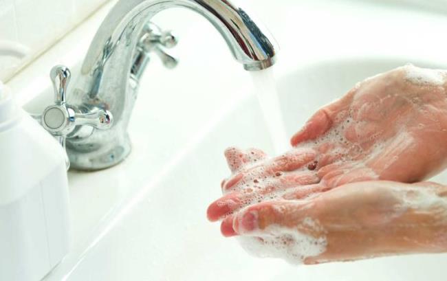 دلایل بروز اسهال مسافرتی