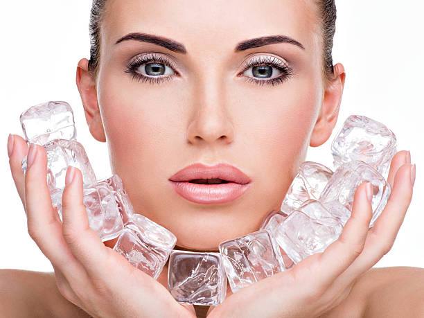 پوست پرتقالی صورت با هیالورونیک اسید قابل درمان است؟ درمان های خانگی پوست پرتقالی