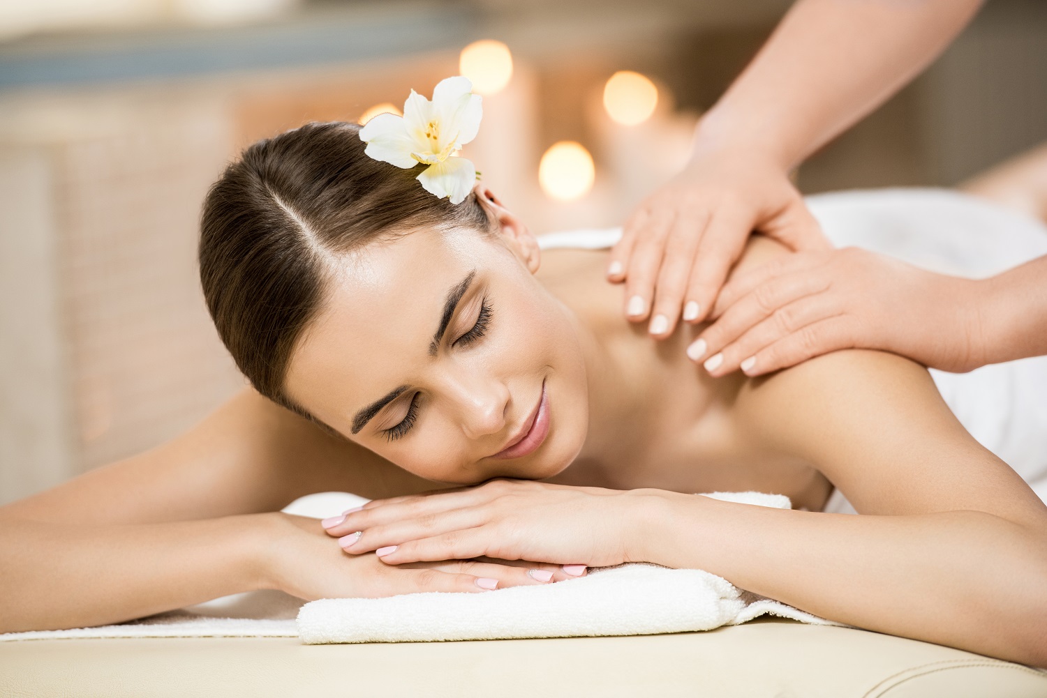 ماساژ با اسانس‌های معطر